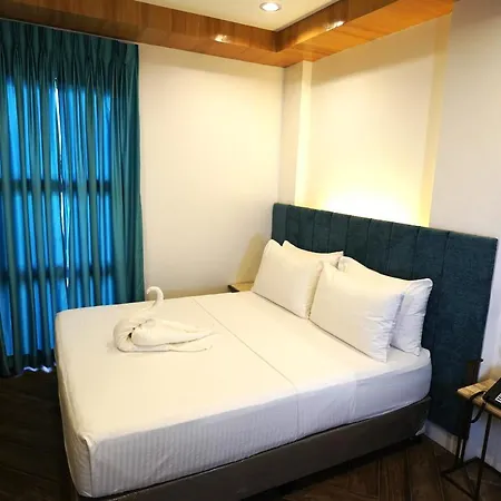 Lighthouse Point Hotel Dumaguete City Exterior photo